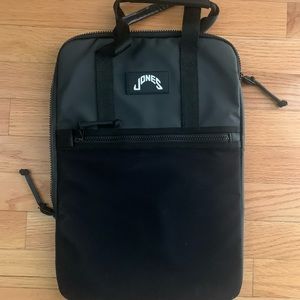 Jones Scout Laptop Sleeve